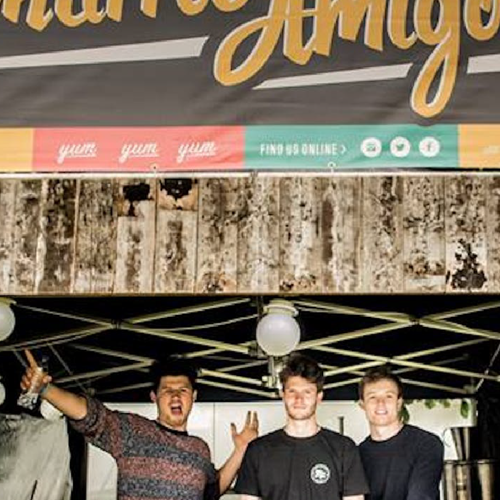 Los Churros Amigos - 2.png