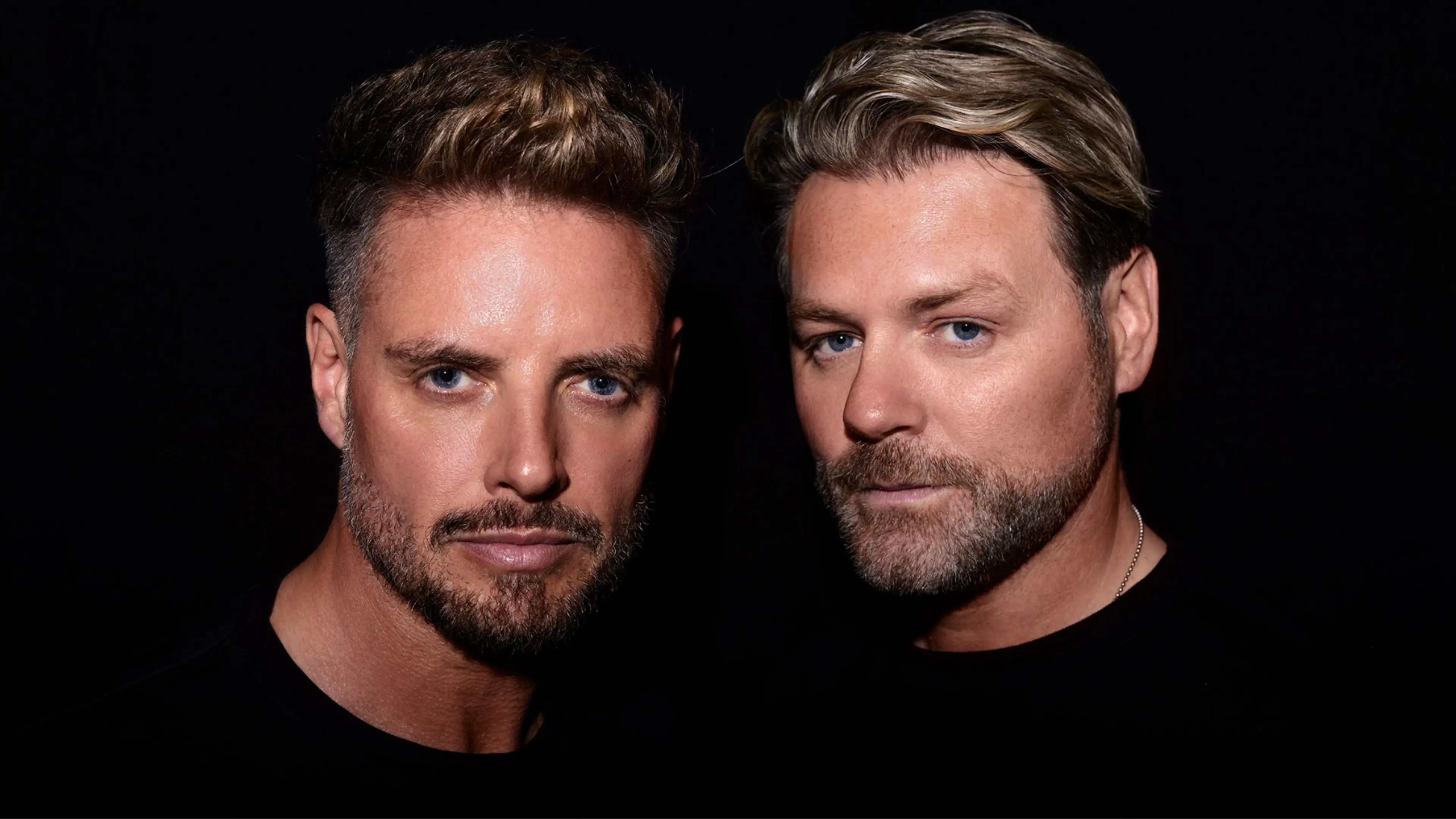 Boyzlife - The Hits of Boyzone & Westlife