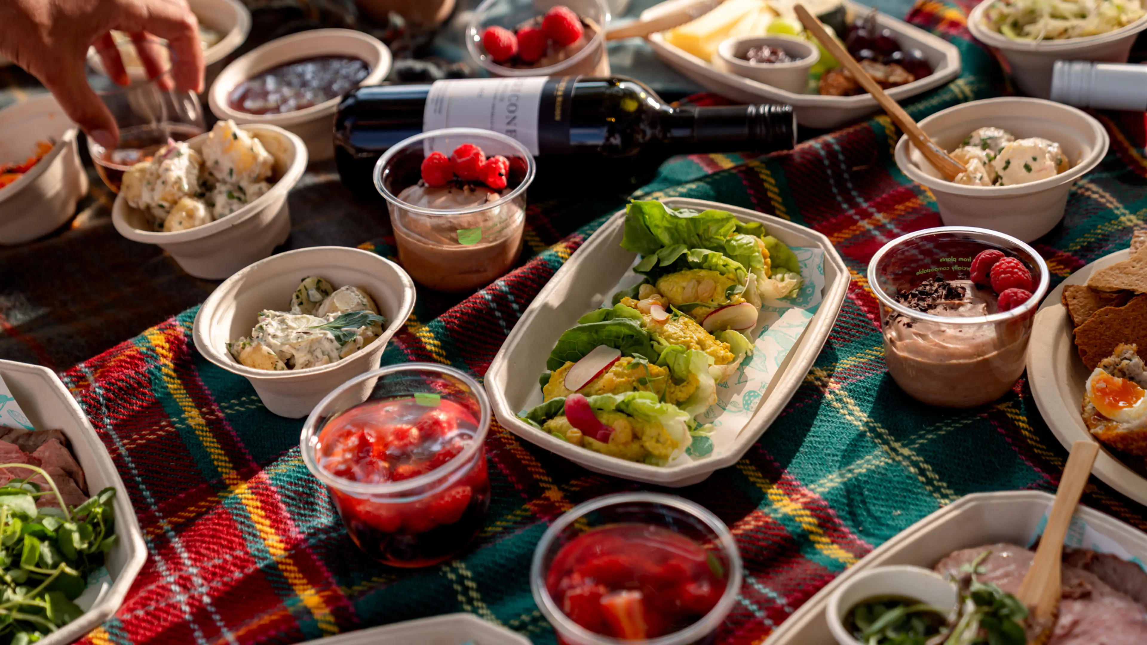 Food in the Fortnum & Mason Hamper